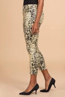 Women's Mid Rise Animal Print Ankle Jean -Wana Fashion Shop 1002195 043 1
