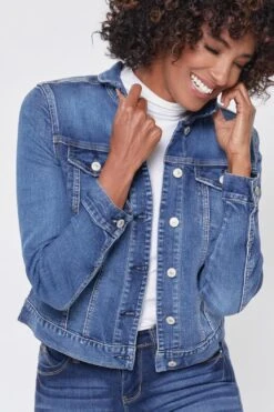 Women's Classic Denim Jacket 22 Women's Classic Denim Jacket -Wana Fashion Shop 1003676 233 1