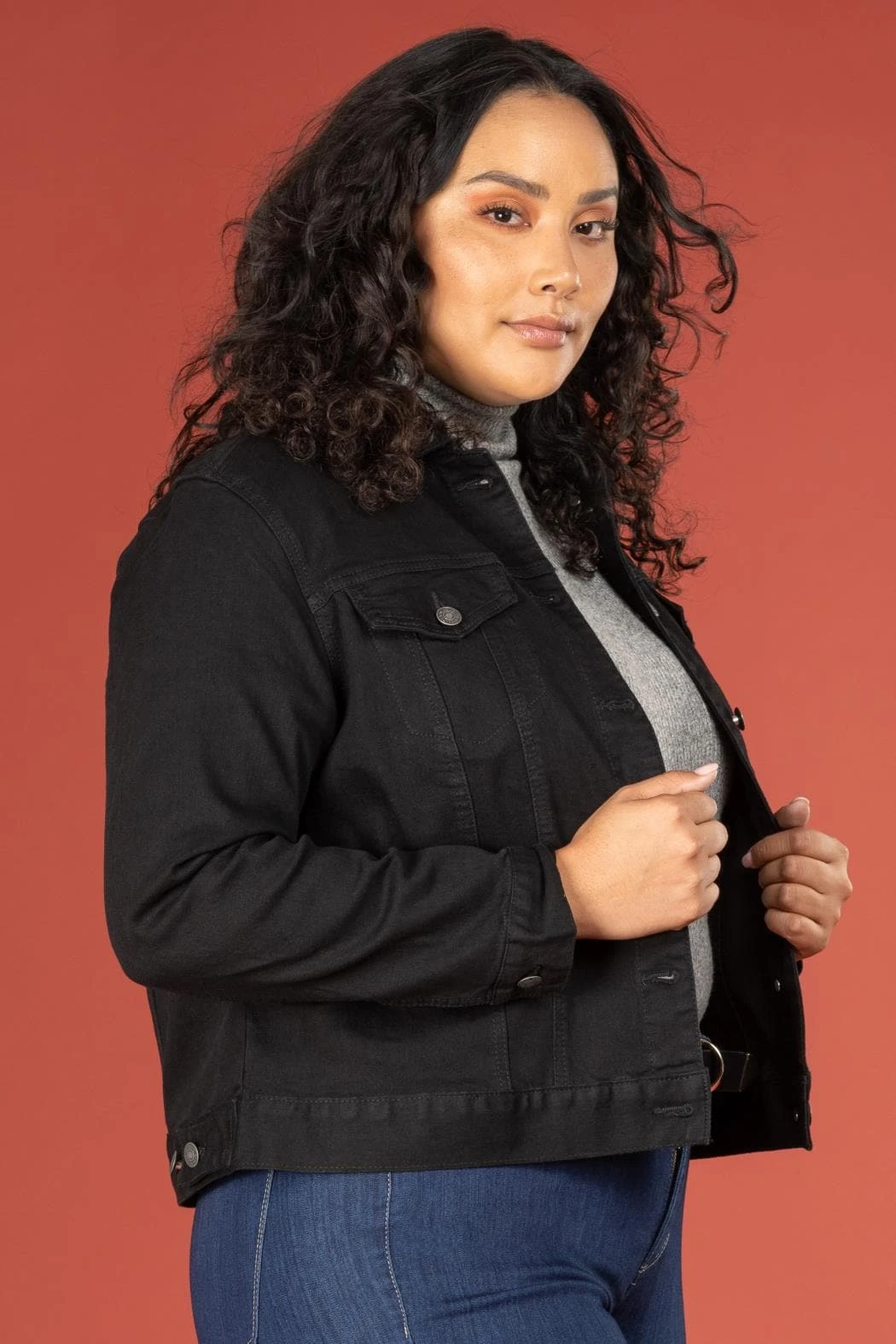 Women's Plus Size Cropped Denim Jacket 15 Women's Plus Size Cropped Denim Jacket - Image 13