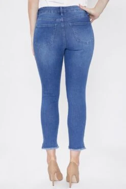 Women's Curvy Fit High Rise Frayed Slanted Ankle Sustainable Jean -Wana Fashion Shop 1003838 516 3