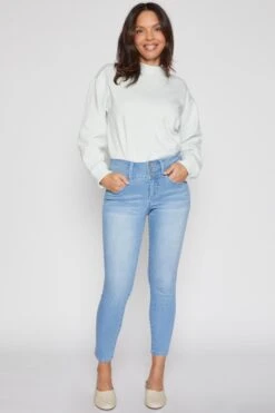 Women's Petite 3 Button High Rise Skinny Jean
