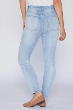 Women's Curvy Fit High Rise Skinny Sustainable Jean -Wana Fashion Shop 1008905 504 2