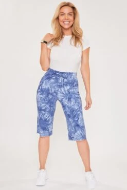 Women's Petite Linen Capri With Fray Hem