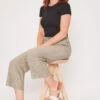 Women's Linen Button Hem Pant