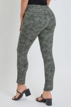 Women's Petite Mid Rise Comfort Stretch Jeggings -Wana Fashion Shop 1009034 676 3 a68fa940 bce9 4b77 b029 f04bcc1ae973