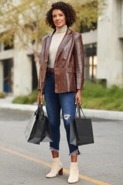 Women's Curvy Fit High Rise Frayed Slanted Ankle Jean -Wana Fashion Shop 1009054 623 0