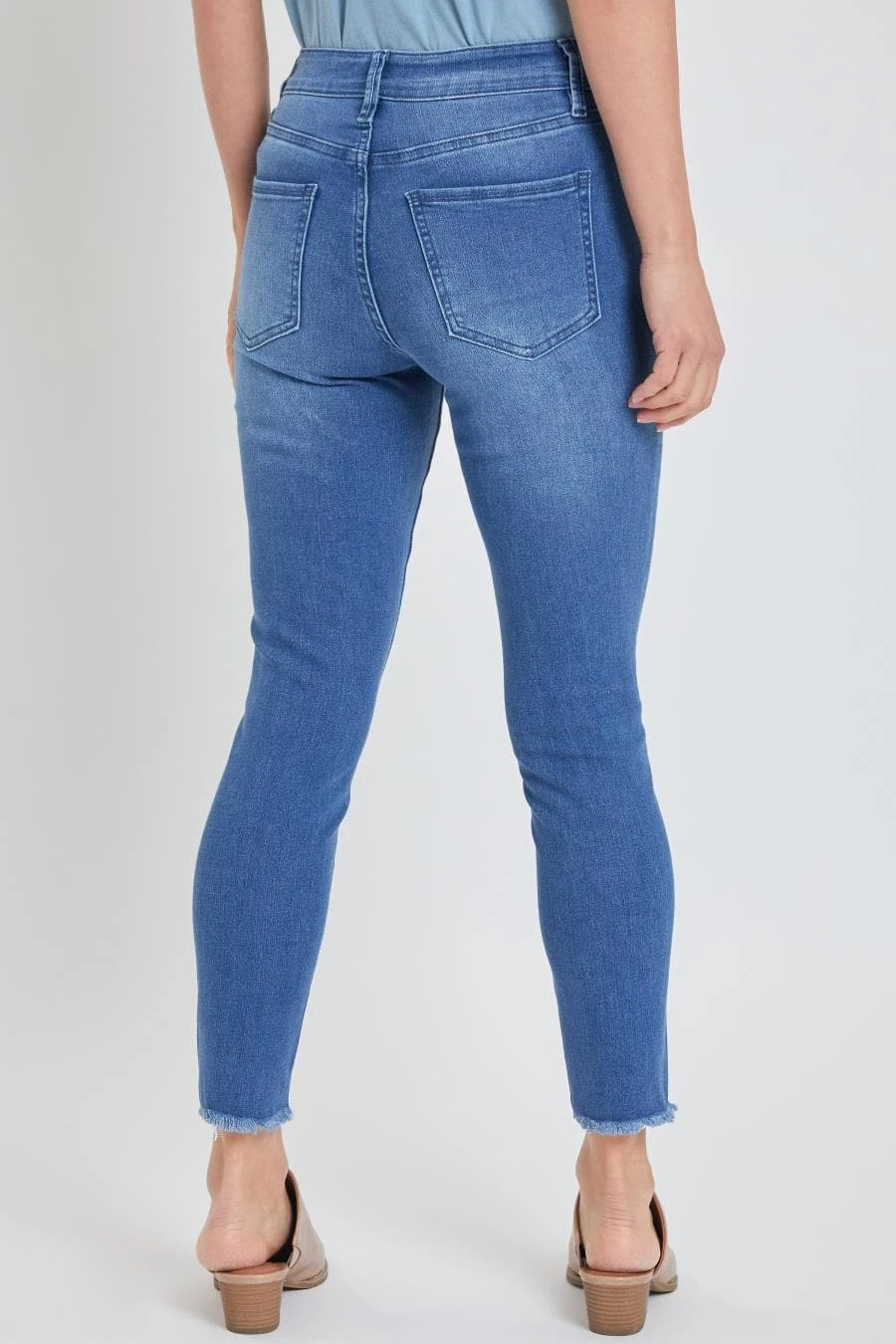 Women's High Rise Skinny Jean With Front Seam And Slit Detail Lifestyle Collection 17 Women's High Rise Skinny Jean With Front Seam And Slit Detail Lifestyle Collection - Image 15