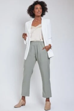 Women's Straight Leg Jogger