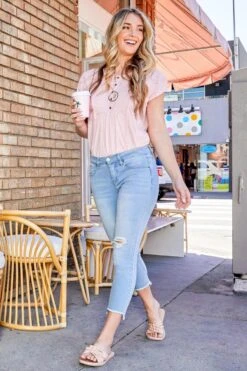 Women's High Rise Hi-Low Frayed Hem Cropped Jean -Wana Fashion Shop 1009114 068 0