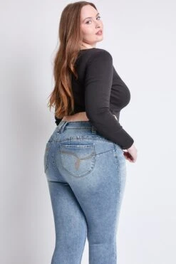 Women's Plus WannaBettaButt Mid Rise Embroidered Skinny Jean -Wana Fashion Shop EP011675 200CT 5