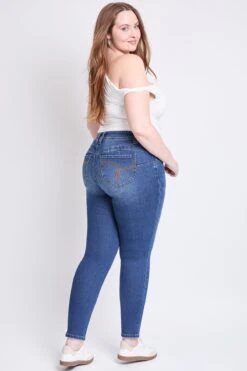 Women's Plus WannaBettaButt Mid Rise Embroidered Skinny Jean -Wana Fashion Shop EP011675 N08 5