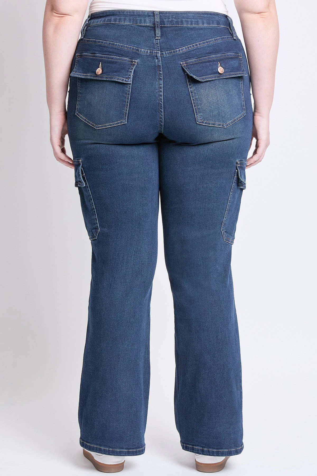 Women's Plus Low Rise Straight Leg Skater Jeans 6 Women's Plus Low Rise Straight Leg Skater Jeans - Image 4