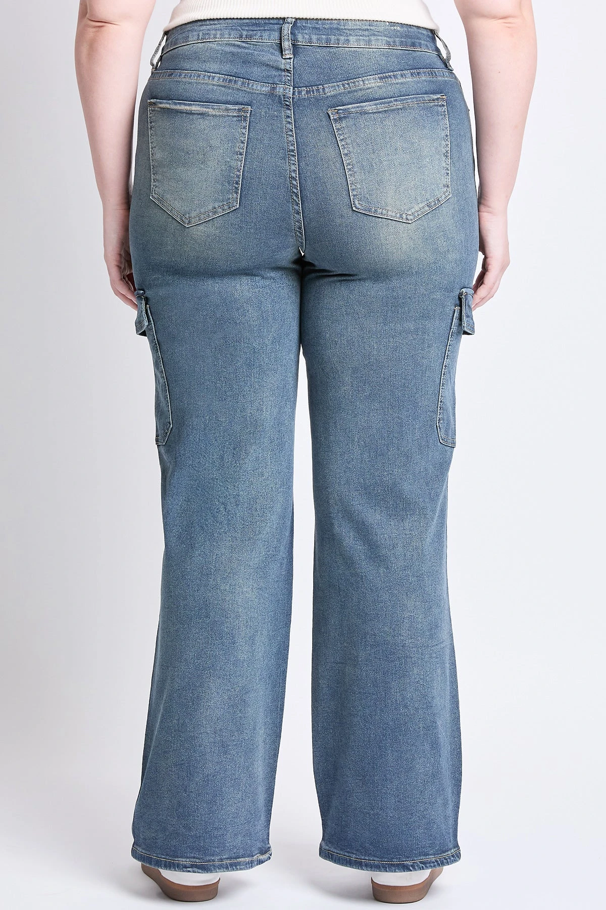 Women's Plus High Rise Wide Leg Skater Cargo Jeans 14 Women's Plus High Rise Wide Leg Skater Cargo Jeans - Image 12