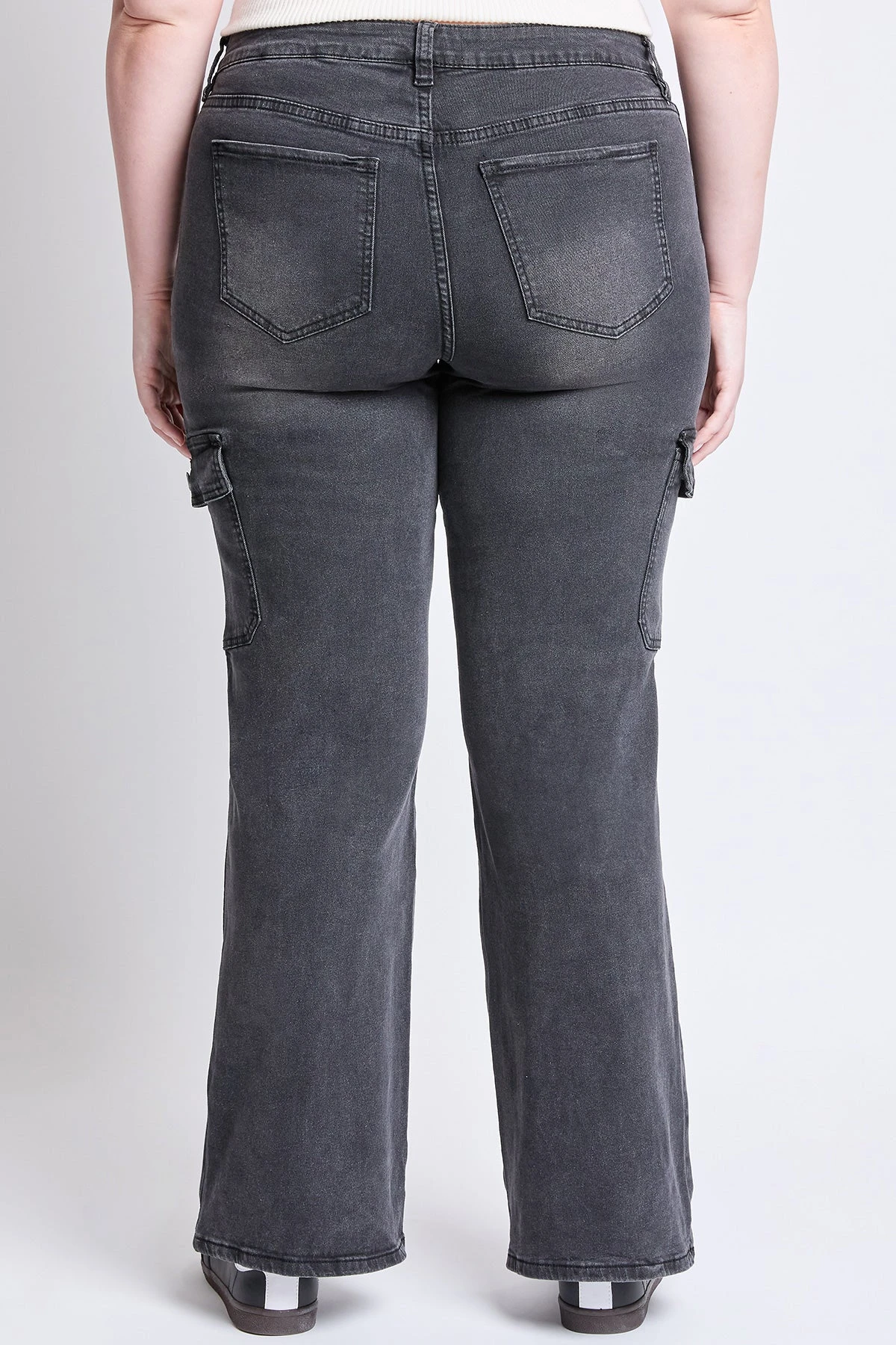 Women's Plus High Rise Wide Leg Skater Cargo Jeans 7 Women's Plus High Rise Wide Leg Skater Cargo Jeans - Image 5