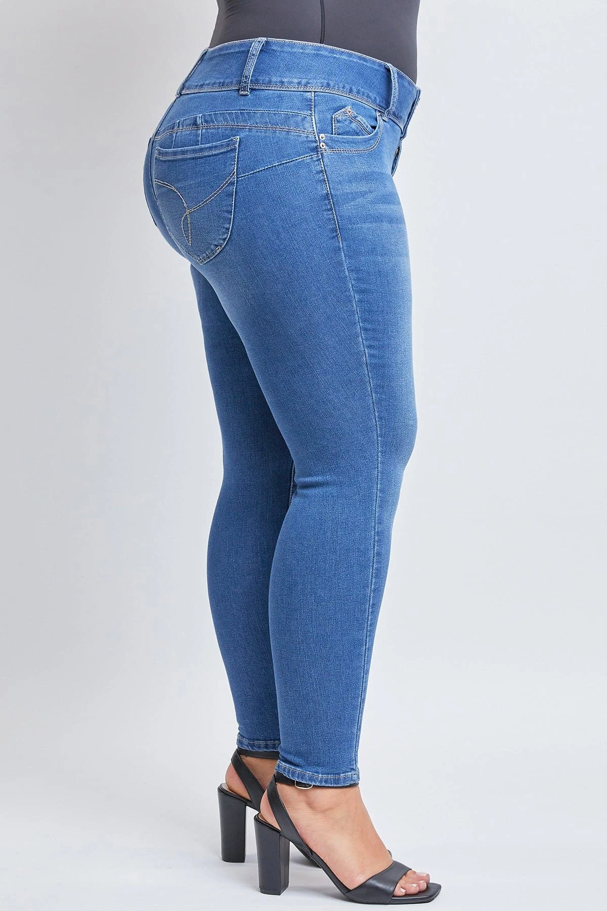 Women's Plus WannaBettaButt Skinny Jeans 9 Women's Plus WannaBettaButt Skinny Jeans - Image 7