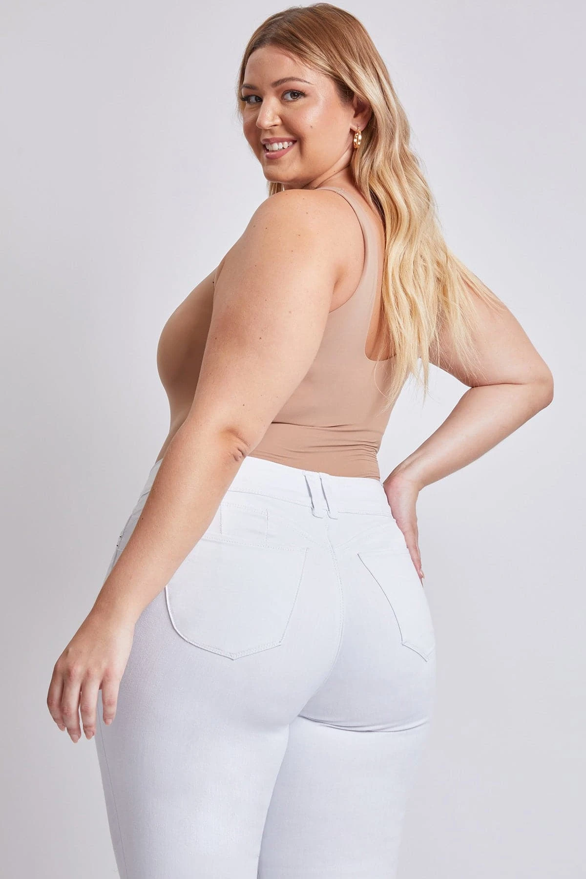 Women's Plus WannaBettaButt Cuffed Ankle Jeans 7 Women's Plus WannaBettaButt Cuffed Ankle Jeans - Image 5