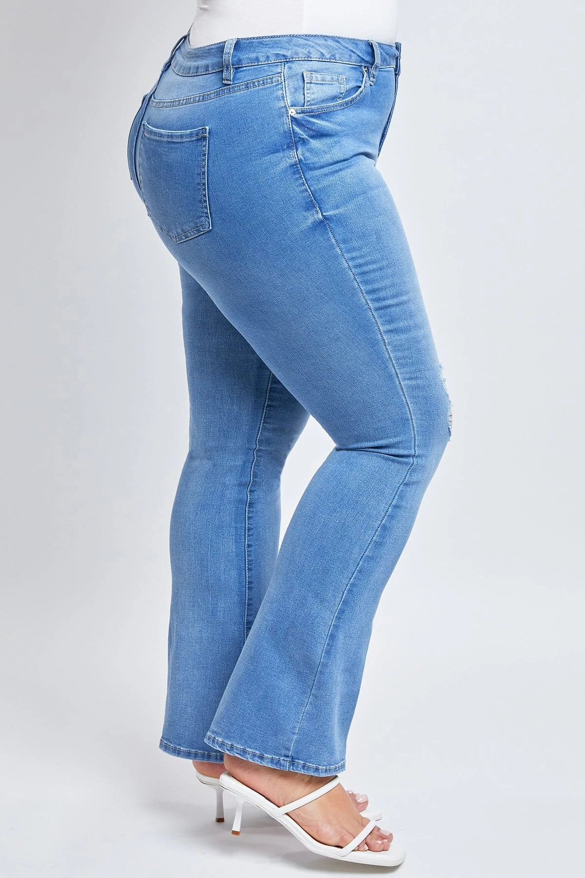 Women's Plus Size Basic Flare Jeans 5 Women's Plus Size Basic Flare Jeans - Image 3