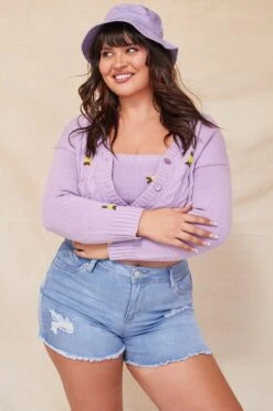 Women's Plus SizeWannaBettaButtFray Shorts 21 Women's Plus SizeWannaBettaButtFray Shorts -Wana Fashion Shop ES237196 2575L LS1