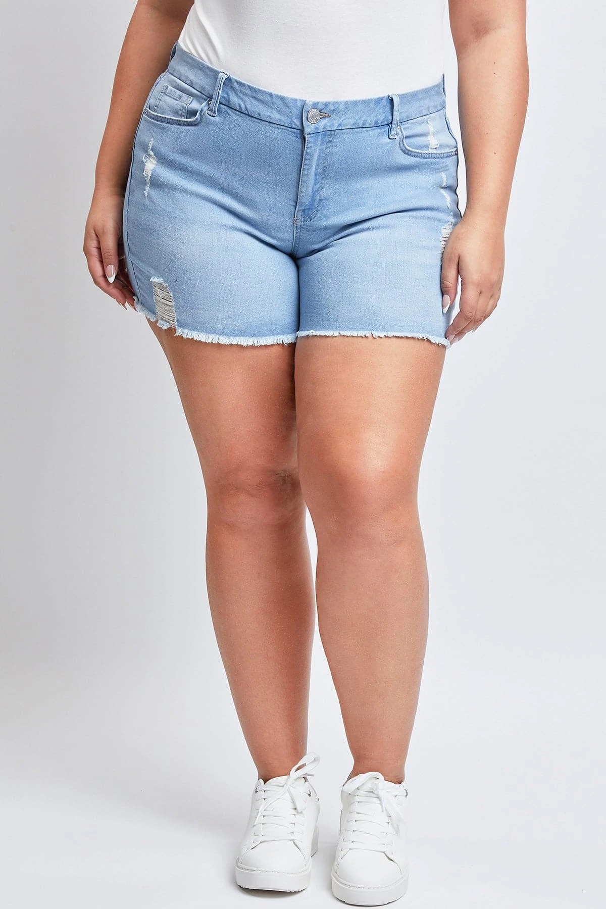 Women's Plus Curvy Fit Jeans Shorts With Fray Hem 5 Women's Plus Curvy Fit Jeans Shorts With Fray Hem - Image 3