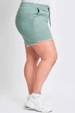 Women's Plus Frayed Hem Pull-on Shorts 31 Women's Plus Frayed Hem Pull-on Shorts -Wana Fashion Shop ES304607 EVRGN 3