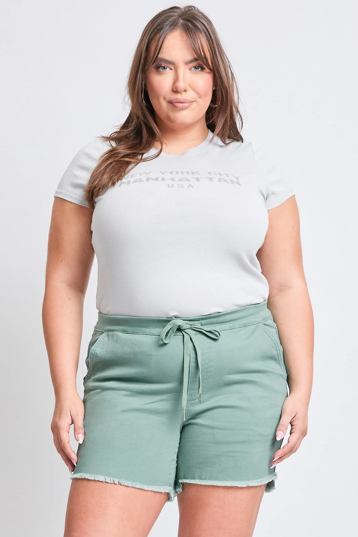 Women's Plus Frayed Hem Pull-on Shorts 14 Women's Plus Frayed Hem Pull-on Shorts - Image 12