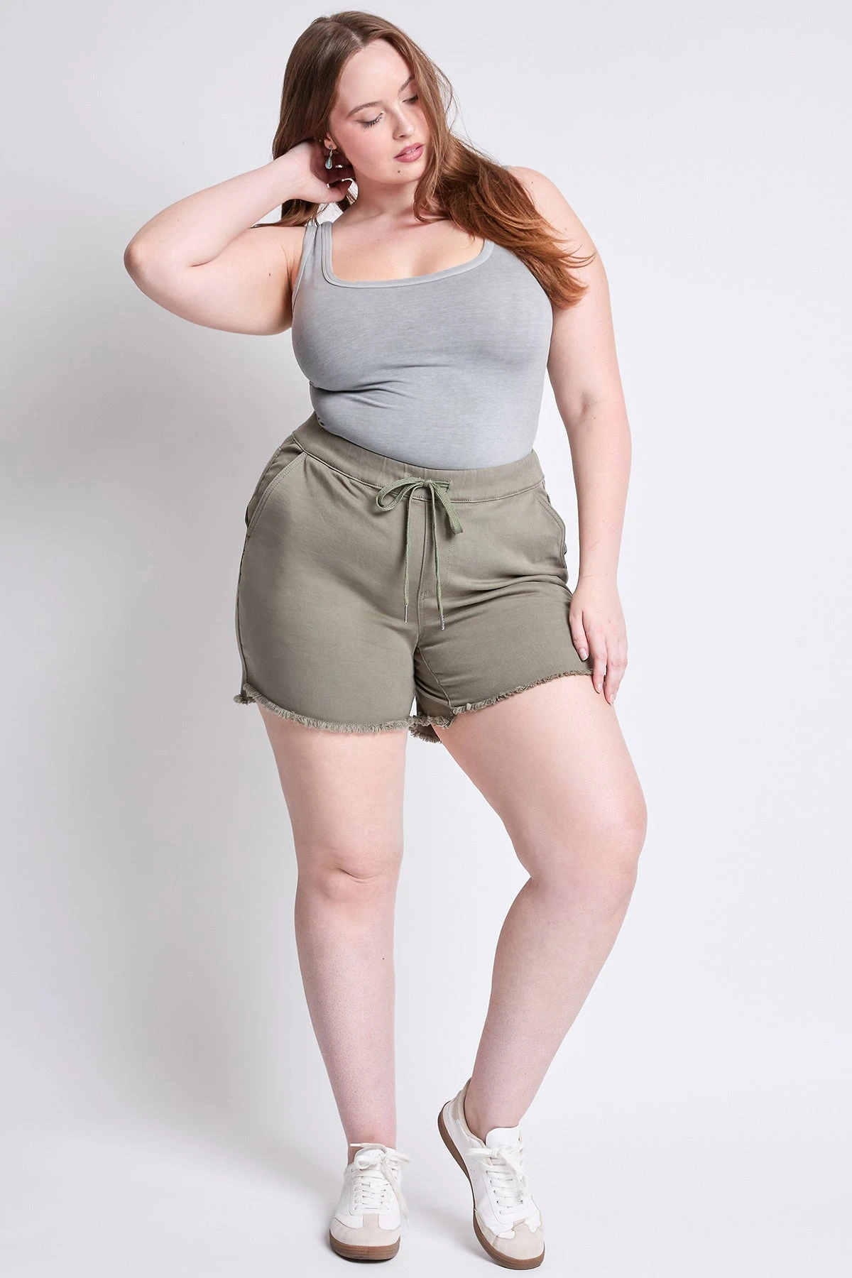 Women's Plus Frayed Hem Pull-on Shorts 22 Women's Plus Frayed Hem Pull-on Shorts - Image 20