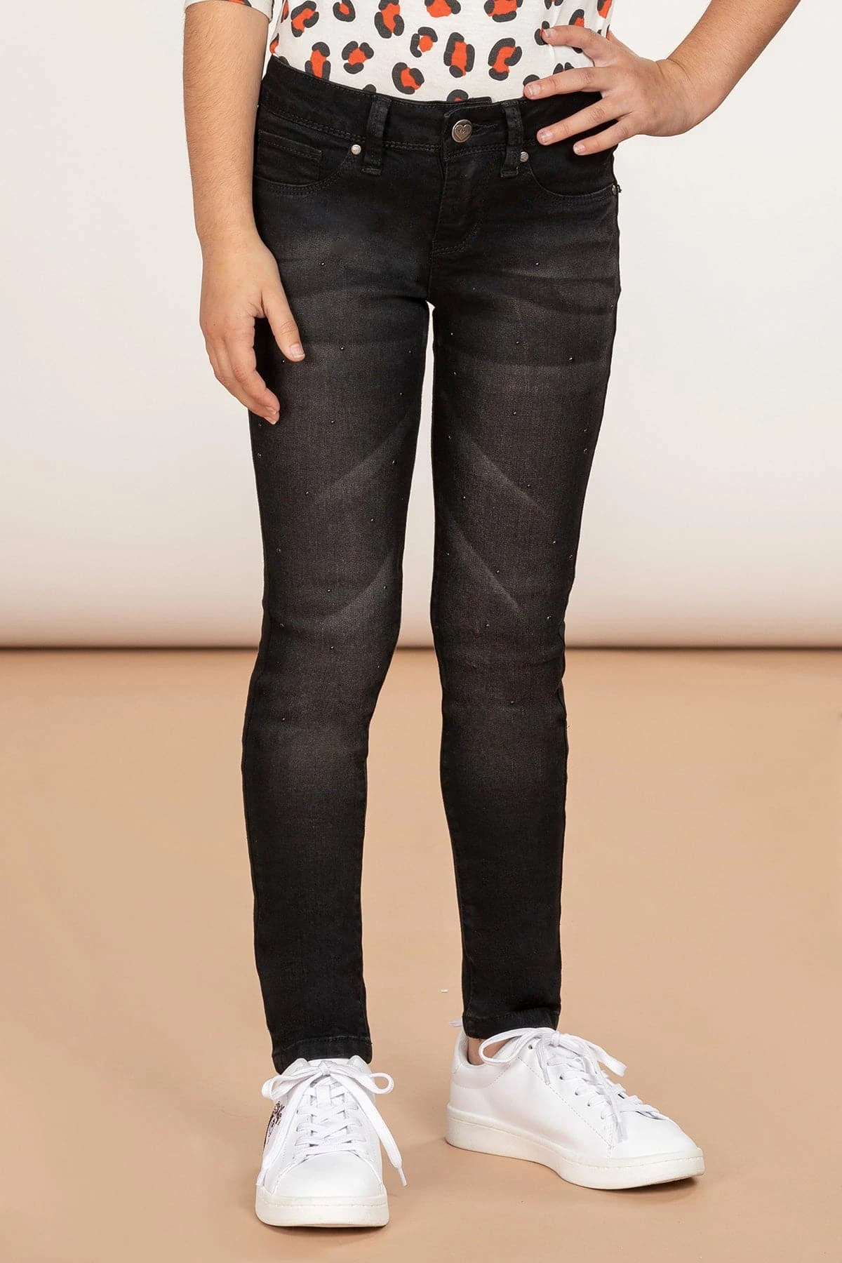 Girls Denim Skinny Jeans With Studs 4 Girls Denim Skinny Jeans With Studs - Image 2
