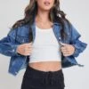 Women's Denim Jacket With Raw Hem 2 Women's Denim Jacket With Raw Hem -Wana Fashion Shop J108076 185 3