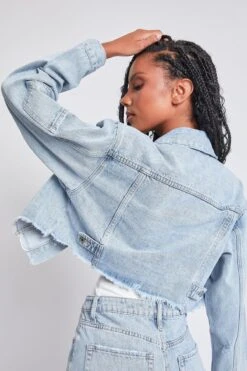 Women's Cropped Denim Jacket -Wana Fashion Shop J115276 2956L 6