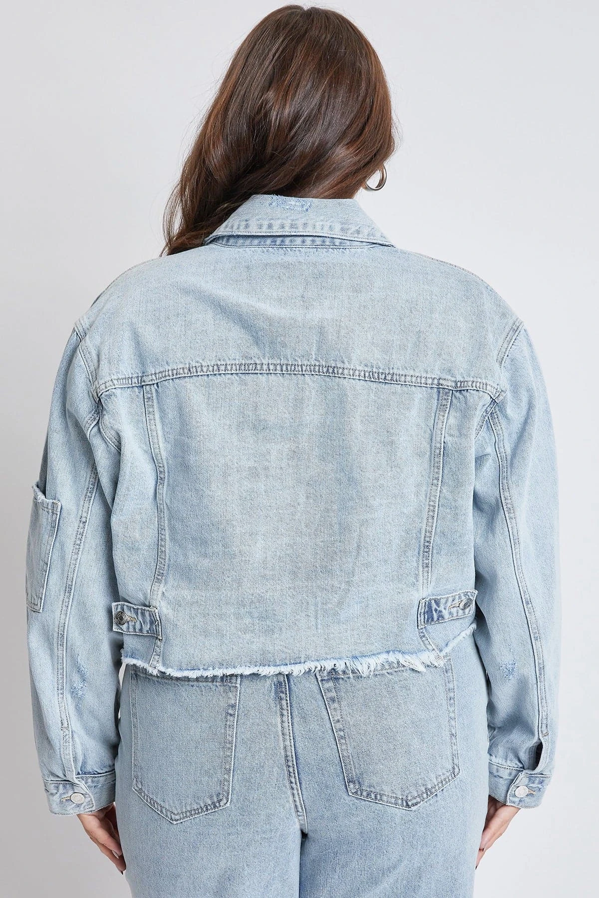 Women's Plus Cropped Denim Jacket 5 Women's Plus Cropped Denim Jacket - Image 3