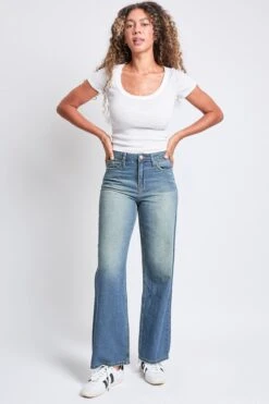 Women's Relaxed Wide Leg Rigid Denim Jeans