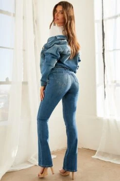 Women’s Sustainable WannaBettaButt Mid Rise Bootcut Jeans 30 Women’s Sustainable WannaBettaButt Mid Rise Bootcut Jeans -Wana Fashion Shop P170937 M08 GRACE LS4