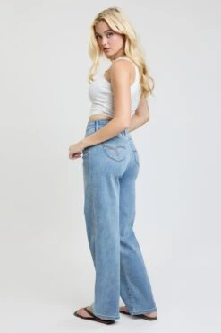 Women's Luxe High Rise WannaBettaButt Straight Leg Jeans -Wana Fashion Shop P185837 37C 6