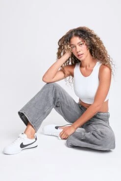 Women's Low Rise Wide Leg Rigid Jeans -Wana Fashion Shop P187076 02W 6