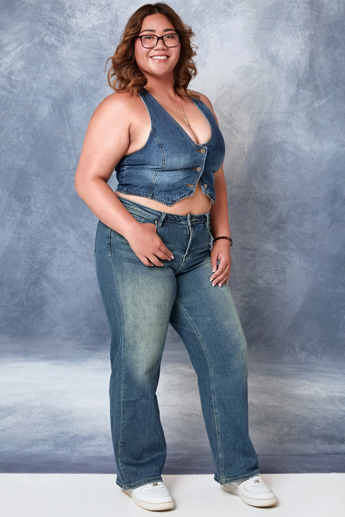 Women's Luxe Mid Rise Premium Stretch Wide Leg Jeans 12 Women's Luxe Mid Rise Premium Stretch Wide Leg Jeans - Image 10