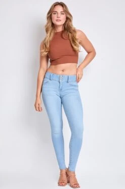 Women's Sustainable EssentialSkinny Jeans