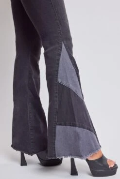 Women's Sustainable Block Panel Flare Jeans 25 Women's Sustainable Block Panel Flare Jeans -Wana Fashion Shop P77751N W02 7 a5bb523d d208 4ba3 b8cd 64b5ffb78650