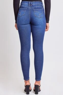 Women's Sustainable WannaBettaButt Skinny Jeans 24 Women's Sustainable WannaBettaButt Skinny Jeans -Wana Fashion Shop P954053 S08 6 324e3916 9768 4056 9494 a0e4bc82444b