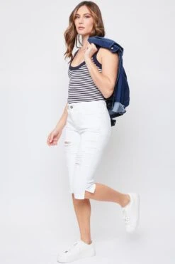 Women's Petite CurvyHigh Rise Side Slit Hem Capri