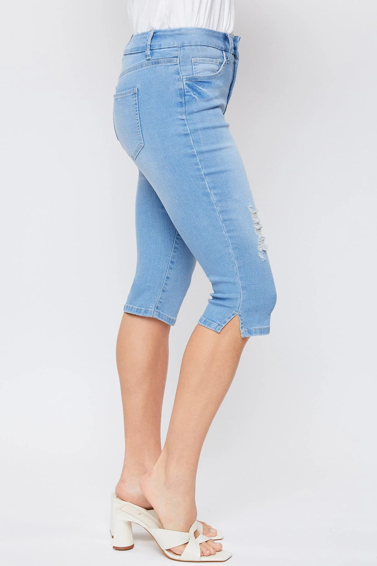 Women's Petite CurvyHigh Rise Side Slit Hem Capri 9 Women's Petite CurvyHigh Rise Side Slit Hem Capri - Image 7