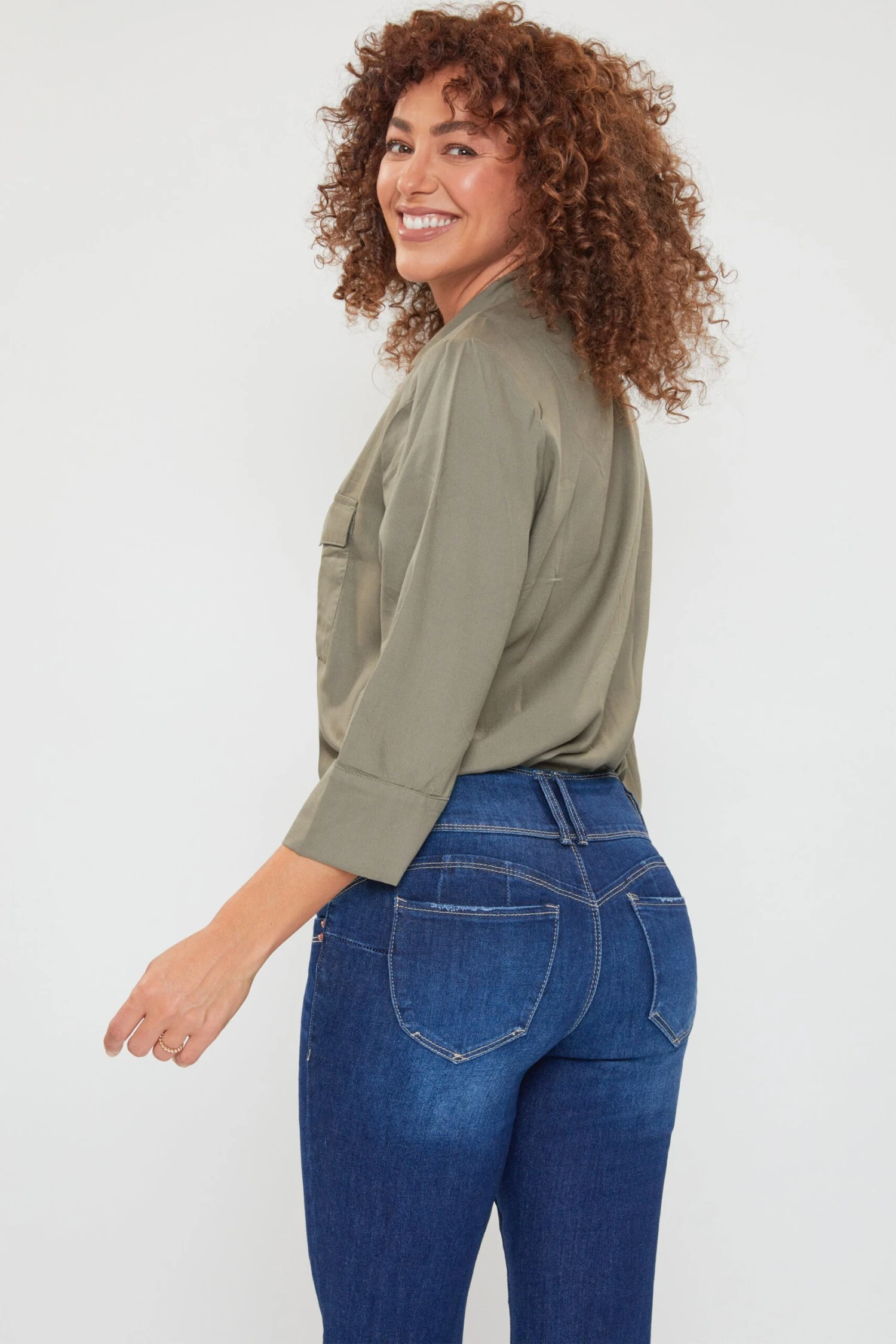 Women's Petite WannaBettaButt 3 Button Skinny Ankle Sustainable Jean 6 Women's Petite WannaBettaButt 3 Button Skinny Ankle Sustainable Jean - Image 4