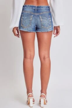 Women's Heavy Stitch Embroidered Frayed Shorts -Wana Fashion Shop S286186 08P 4 bbdd9a30 a78b 4d06 857b cab56f2be111