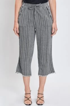 Women's High Rise Linen Capri Pant With Fray Detail -Wana Fashion Shop WC1109LN ST005 2