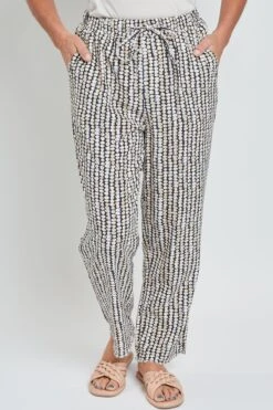 Women's Pull-On Relaxed Straight Leg Pant Fray Hem 14 Women's Pull-On Relaxed Straight Leg Pant Fray Hem -Wana Fashion Shop WF1196LN AB003 4