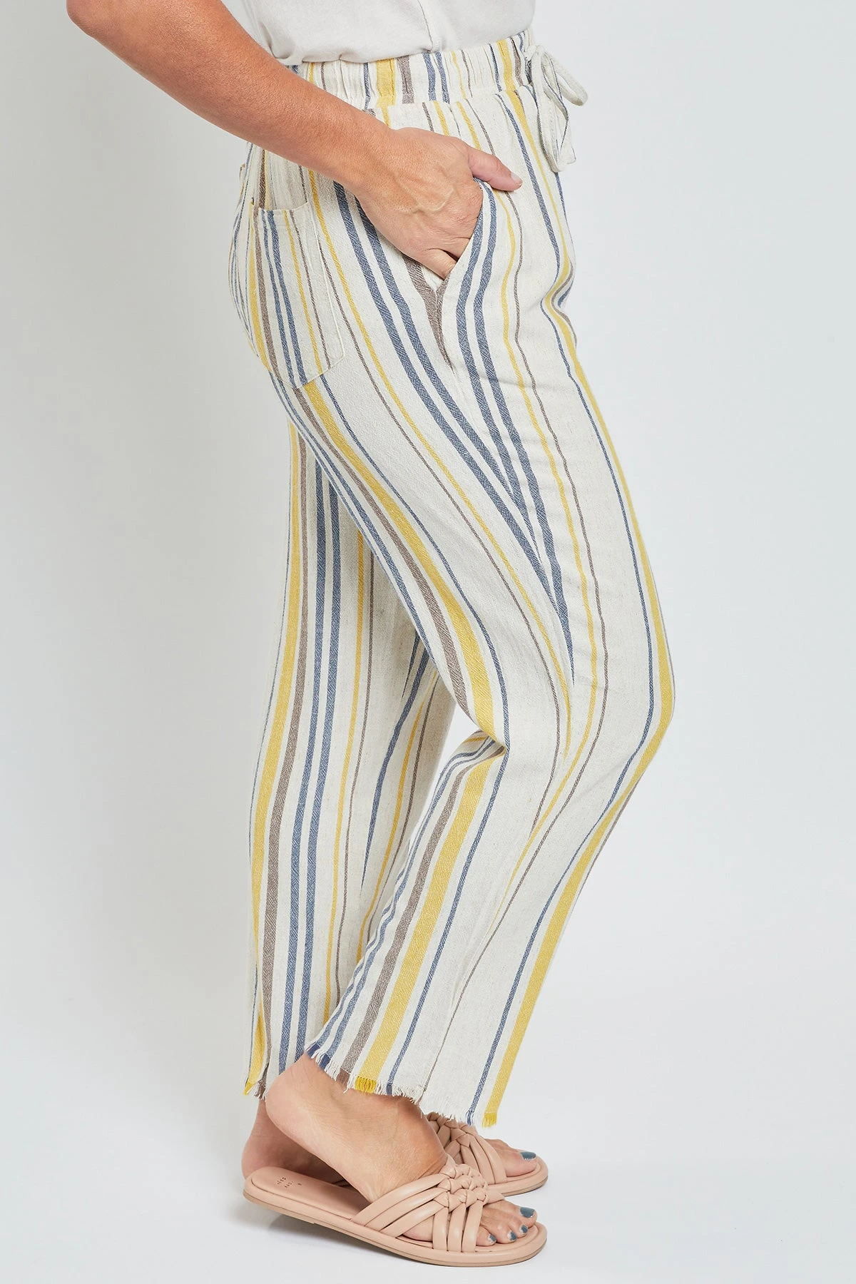 Women's Pull-On Relaxed Straight Leg Pant Fray Hem 10 Women's Pull-On Relaxed Straight Leg Pant Fray Hem - Image 8