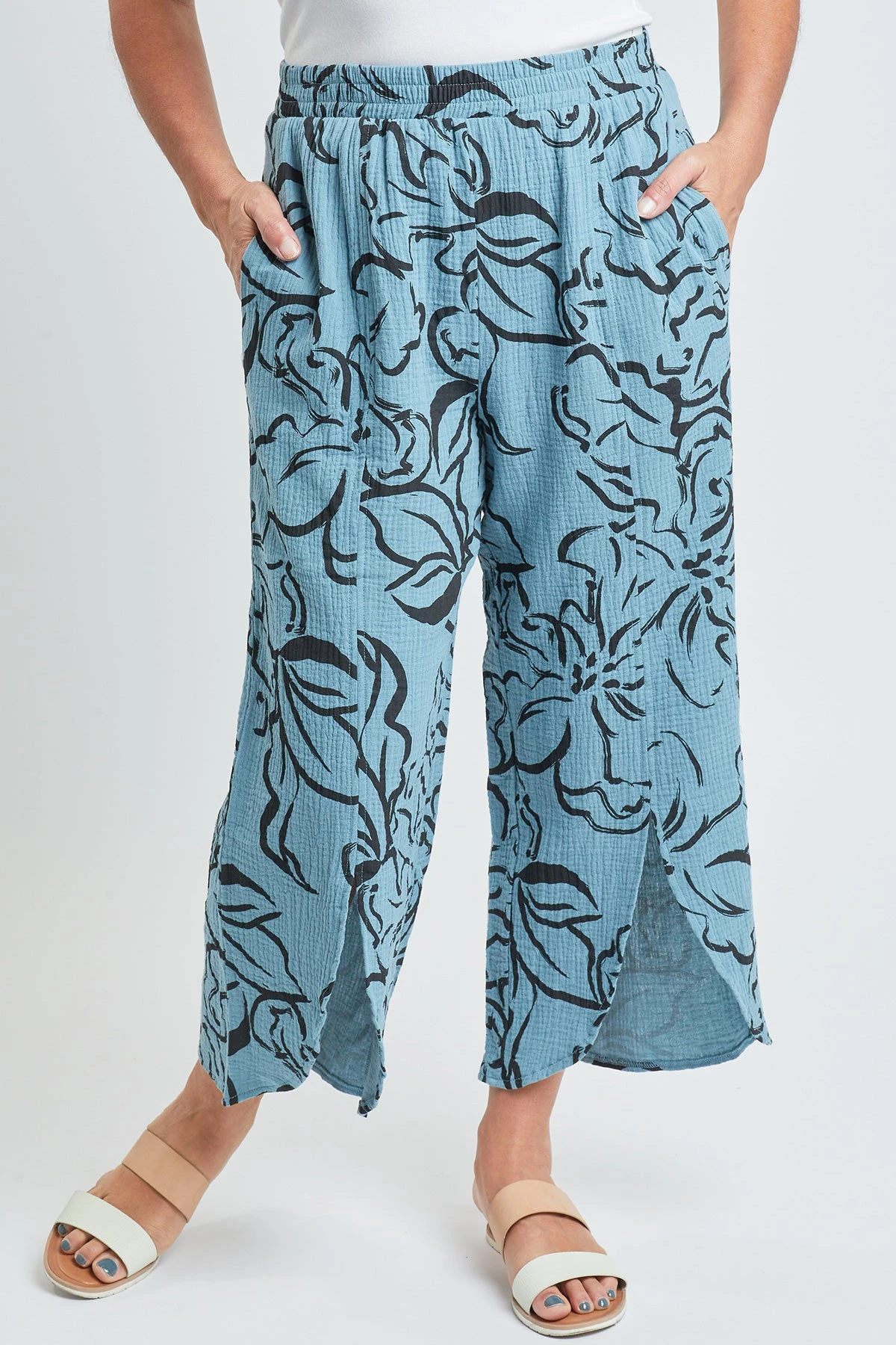 Women’s Double Gauze Front Split Wide Leg Pants 10 Women’s Double Gauze Front Split Wide Leg Pants - Image 8