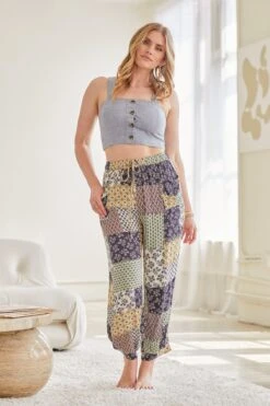 Women's Drawstring Wide Jogger Pant With Pleated Hem Lifestyle Collection 32 Women's Drawstring Wide Jogger Pant With Pleated Hem Lifestyle Collection -Wana Fashion Shop WF1209CG PW004 LS1