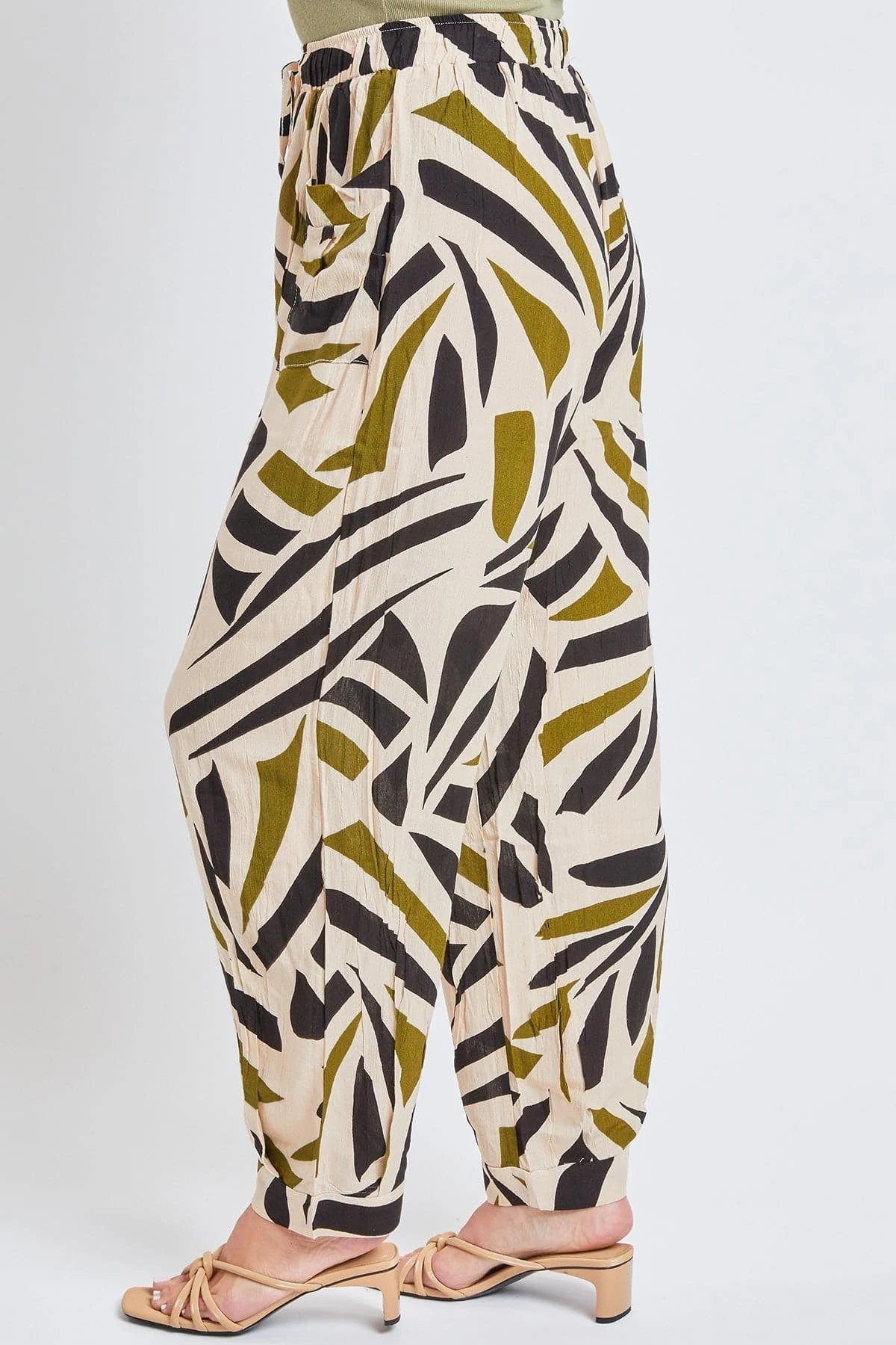 Women's Drawstring Wide Jogger Pant With Pleated Hem Lifestyle Collection 6 Women's Drawstring Wide Jogger Pant With Pleated Hem Lifestyle Collection - Image 4