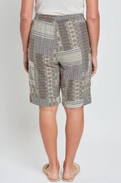 Women's Elastic Waist Bermuda With Big Patch Pockets -Wana Fashion Shop WM1088LN PA003 5