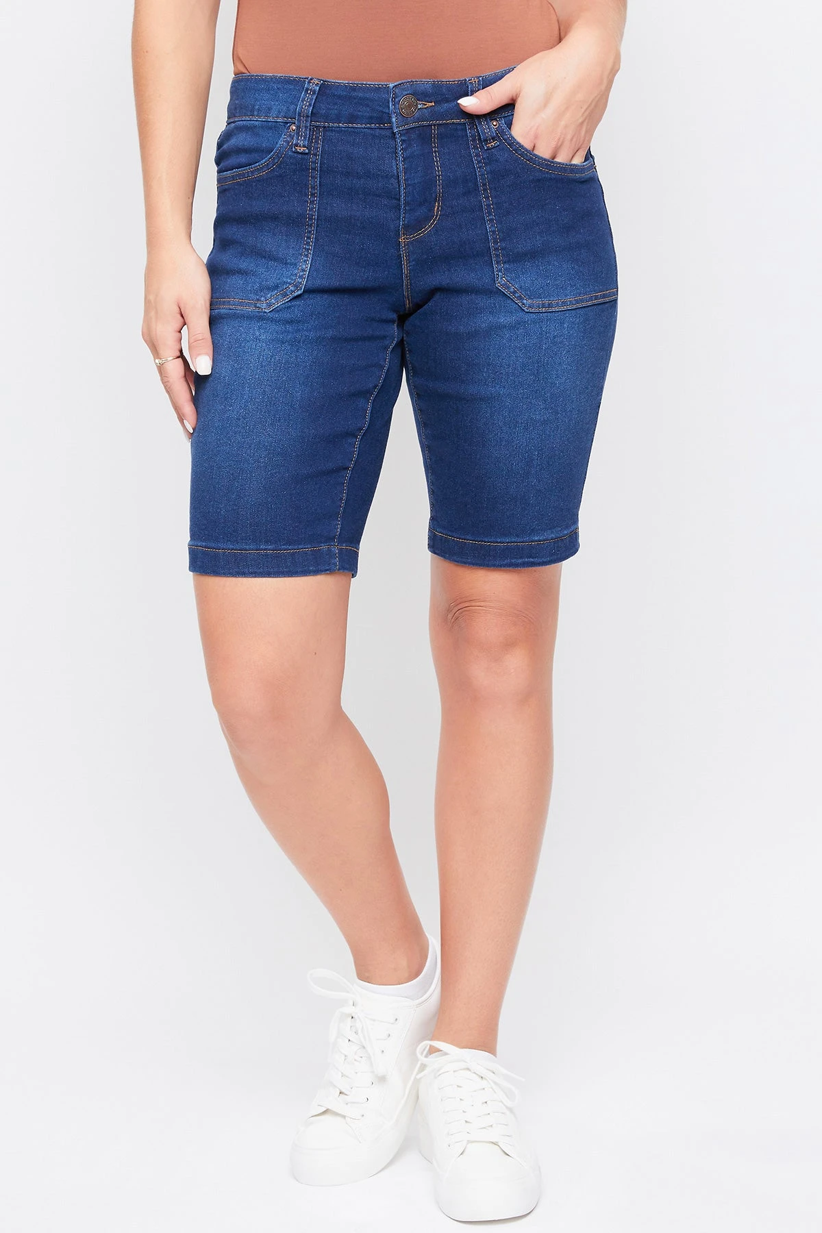 Women's Mid Rise Porkchop Pocket Bermuda Side Slit Hem 9 Women's Mid Rise Porkchop Pocket Bermuda Side Slit Hem - Image 7